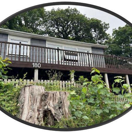 180 River View Cabin Caeathro Exterior foto